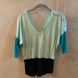 Express color block deep v top